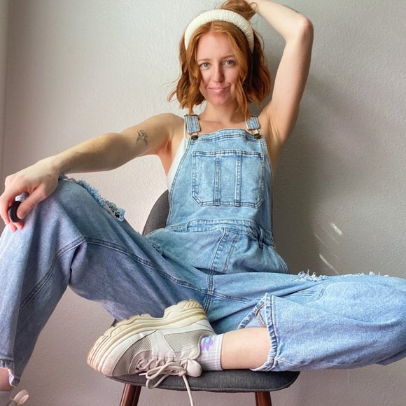 wild fable Pants - Wild Fable Light Wash Distressed Front Pocket Denim Overalls